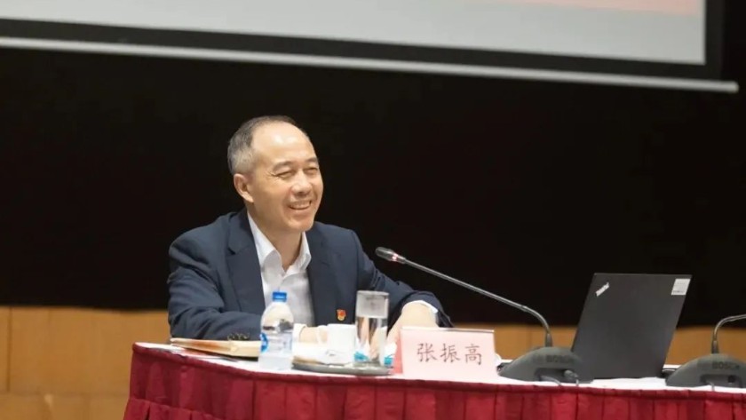 張振高來公司講授黨史學習教育專題黨課，提出打造集團高科技領域新高地要求